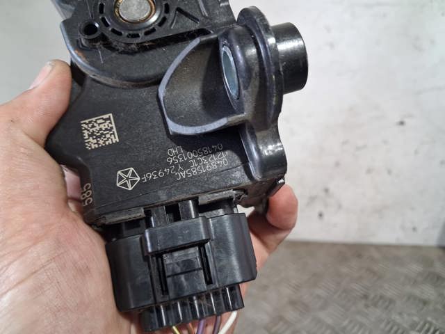 04891585AC Chrysler