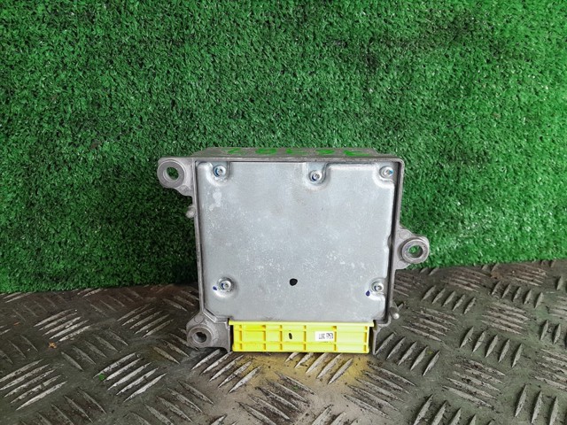 04896814AH Chrysler
