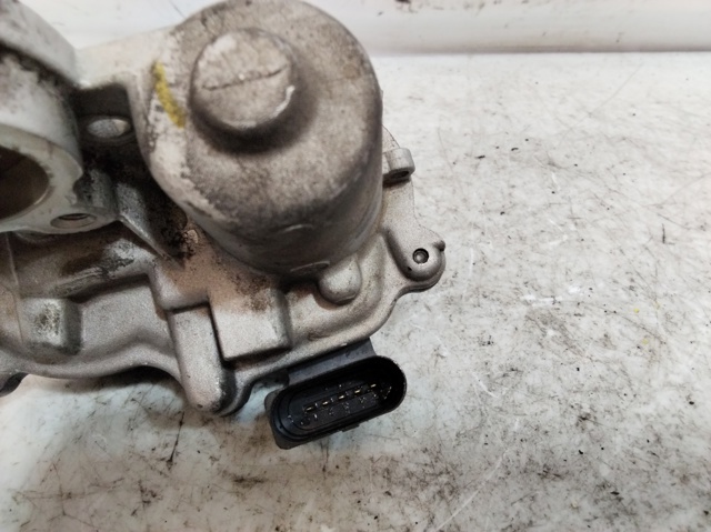 VAG 04B131501D Válvula EGR comprar Barcelona