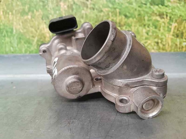VAG 04B131501D Válvula EGR comprar Pamplona