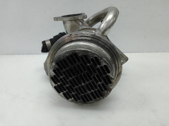 04B131512D Enfriador de recirculación de gases de escape EGR  comprar en Reus
