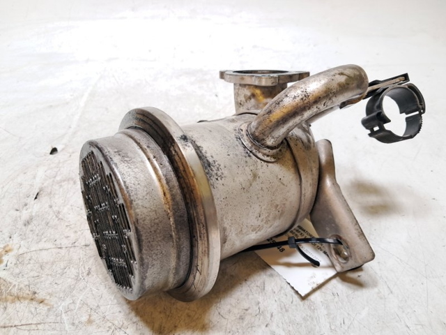 04B131512D Enfriador de recirculación de gases de escape EGR  disponible Burgos