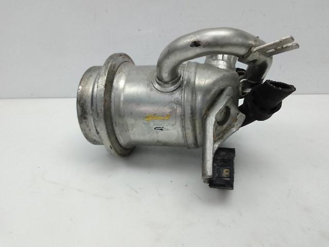 04B131512D Enfriador de recirculación de gases de escape EGR  disponible Utrera