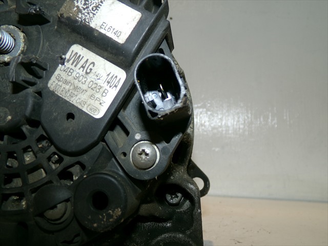 VAG 04B903023B Alternador comprar Pamplona