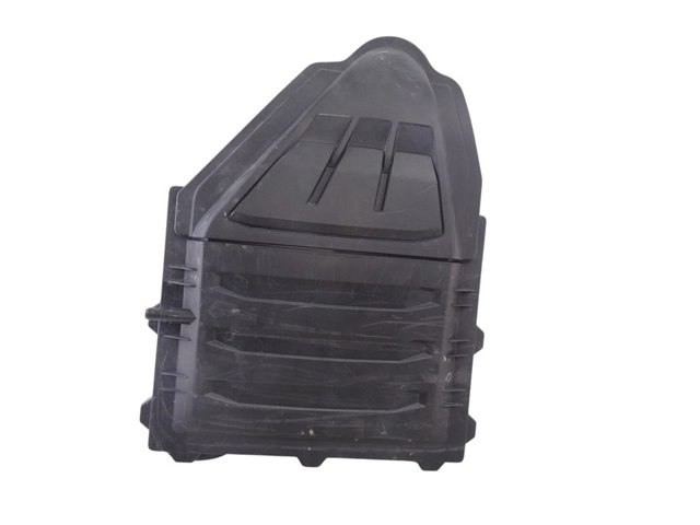 04C129620A Filtro de aire  en stock Sabadell