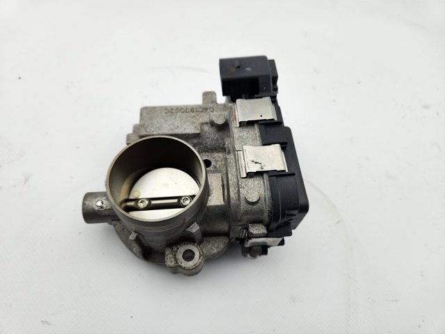 04C133062C Cuerpo de aceleración completo  disponible Málaga