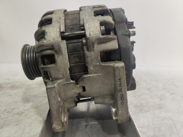 Dynamo 04C903023B VAG