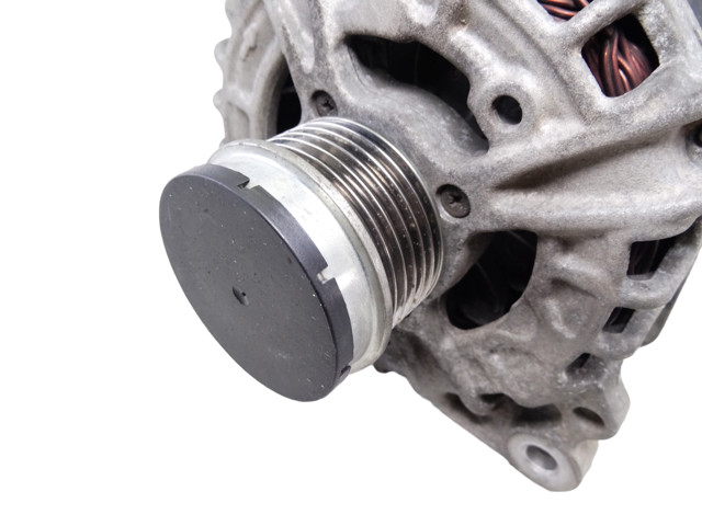 04C903023C Alternador  comprar en Pontevedra