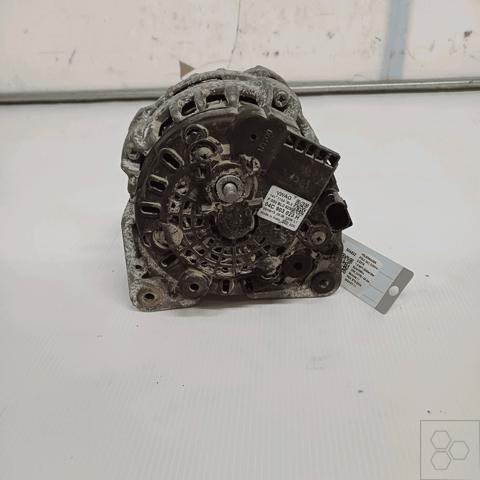 VAG 04C903023H Alternador  en stock Salamanca