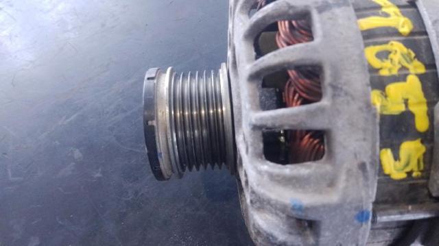 VAG 04C903023J Alternador  en stock Salamanca