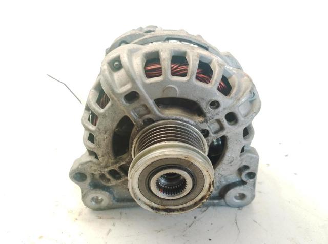 04C903023J Alternador  en stock Granada