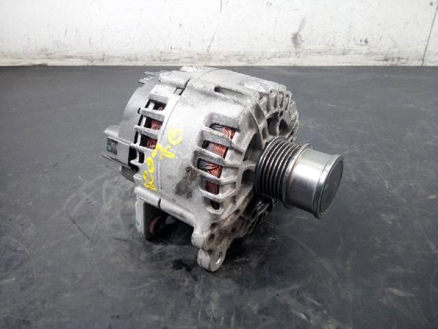 04C903023K Alternador  en stock Granada