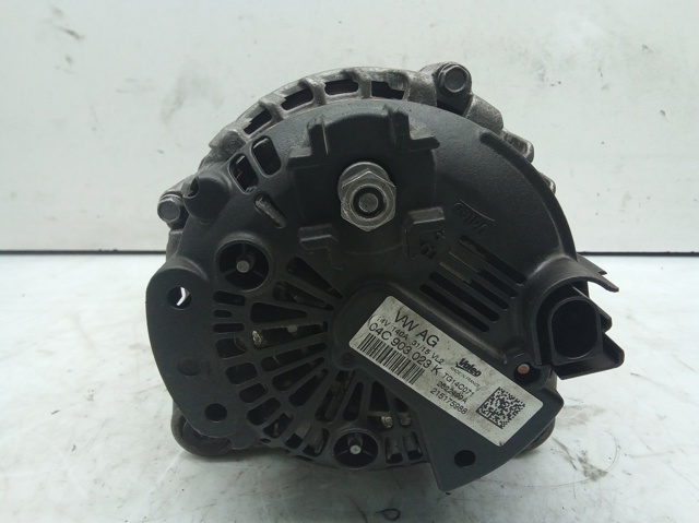 04C903023K Alternador  en stock Granada