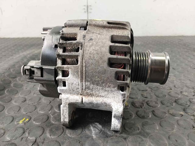VAG 04C903023K Alternador comprar Pamplona