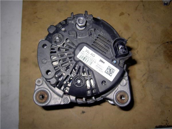 VAG 04C903023K Alternador  en stock Salamanca