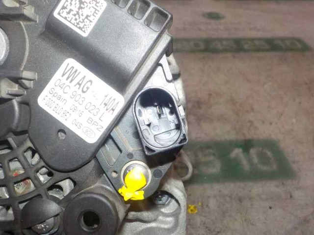 04C903023L Alternador  disponible Málaga