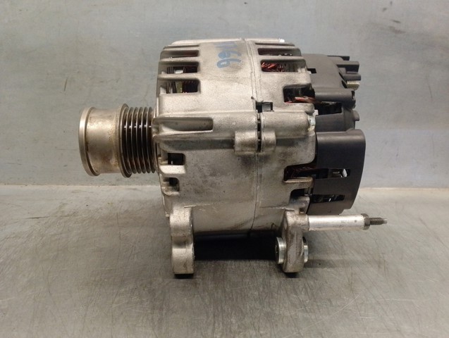 04C903023T Alternador  comprar en Zaragoza