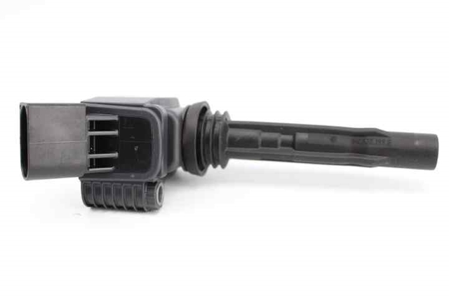 04C905110J Bobina de encendido  disponible Utrera