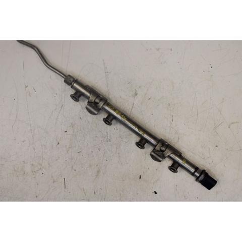 04E133320D VAG Rampa de combustible  disponible Alicante