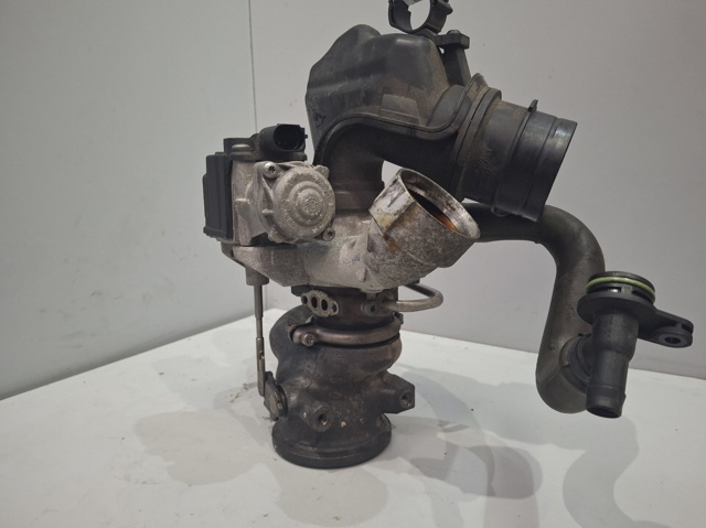 VAG 04E145721L Turbocompresor  disponible Valladolid