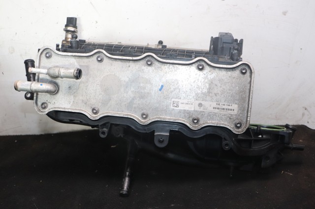 VAG 04E145749F Intercooler  comprar en Ponferrada