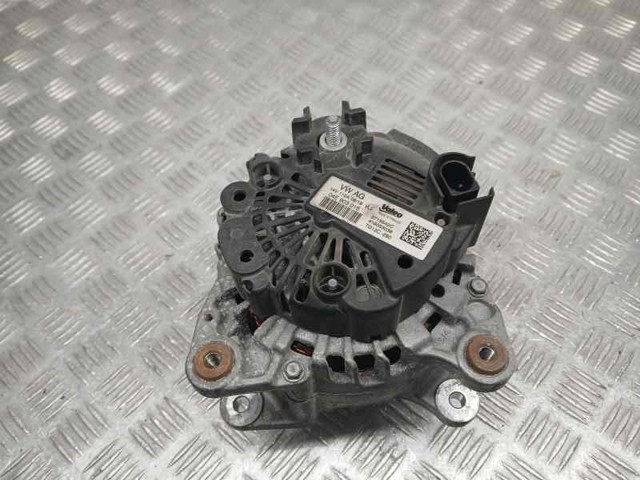 04E903015 Alternador  comprar en Zaragoza