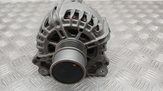 04E903015 Alternador  comprar en Zaragoza