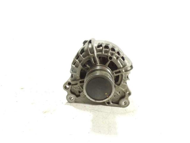 04E903015 Alternador  comprar en Reus
