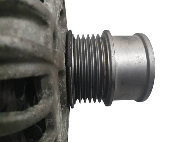 VAG 04E903015A Alternador  comprar en Murcia