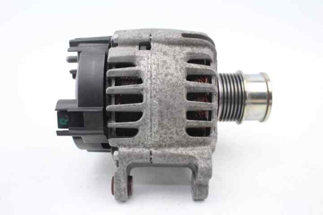 04E903015H VAG Alternador  en stock Huelva