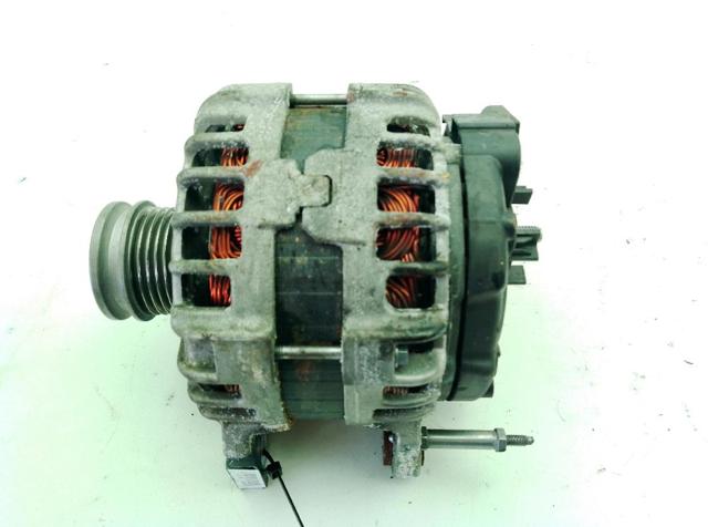 04E903015P Alternador  comprar en Pontevedra