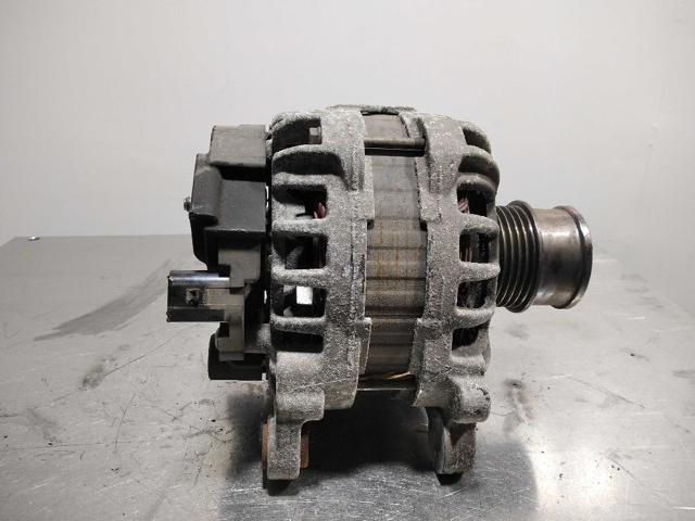 04E903021M Alternador  disponible Burgos
