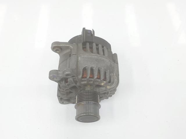 Alternador 04E903021N VAG