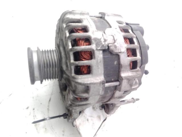 VAG 04E903023J Alternador  comprar en Albacete