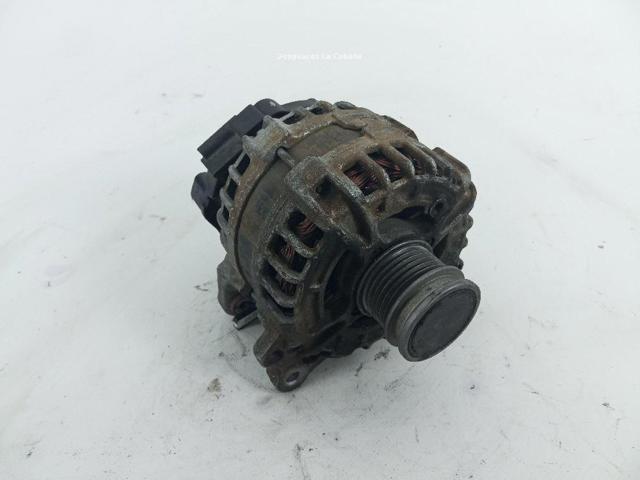 04E903023J Alternador  comprar en Reus