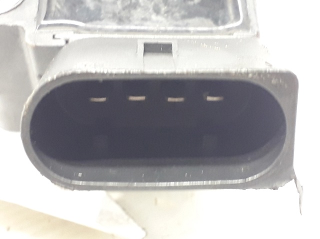 04E905110E VAG Bobina de encendido  disponible Alicante