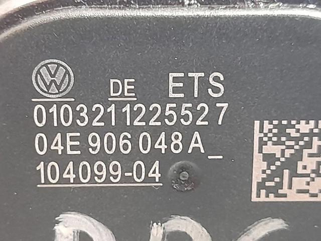 04E906048A Válvula solenoide de control de posición del árbol de levas  disponible Utrera