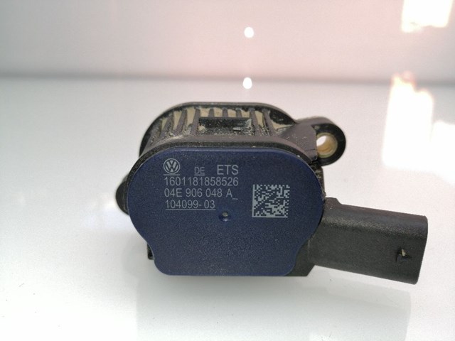 Sensor para volkswagen golf vii 1.5 tsi dad 04E906048A