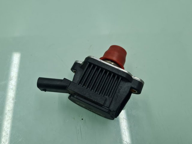 VAG 04E906048A Válvula solenoide de control de posición del árbol de levas  disponible España