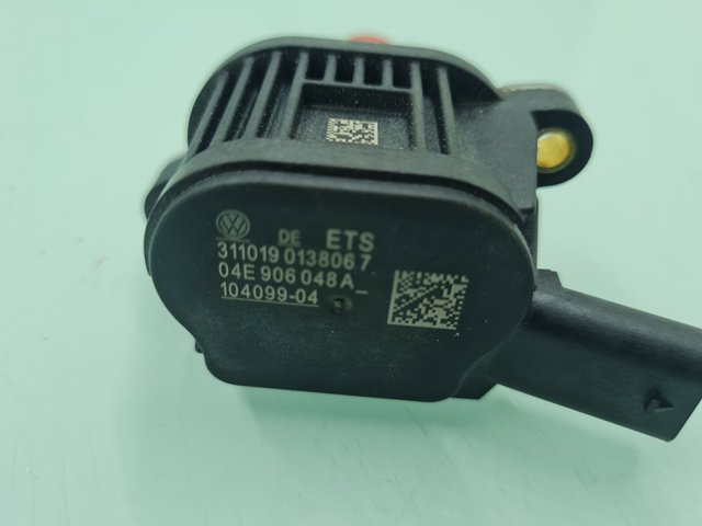04E906048A VAG Válvula de control del árbol de levas  en stock Huelva