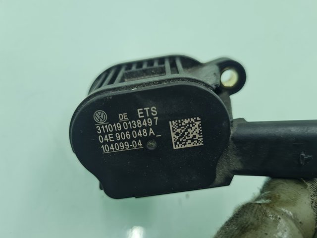 VAG 04E906048A Válvula solenoide de control de posición del árbol de levas  comprar en Murcia