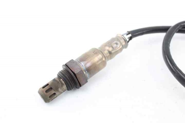 04E906262AR VAG Sensor de oxígeno previo al catalizador comprar Alcalá