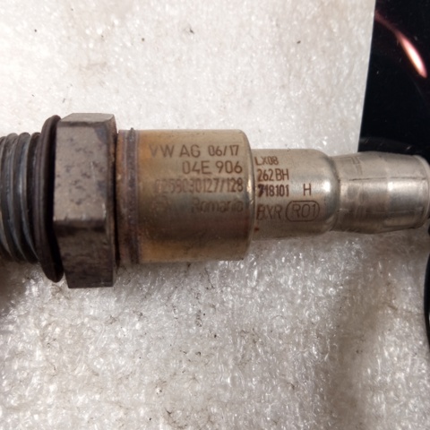 04E906262BH VAG Sensor de oxígeno previo al catalizador comprar Madrid