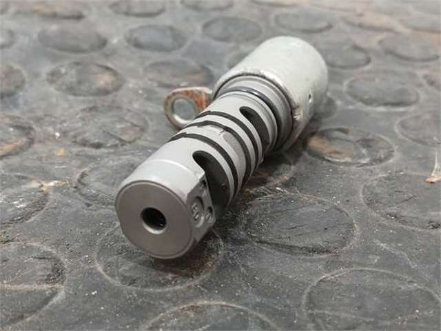 04E906455D VAG Válvula solenoide de control de posición del árbol de levas  comprar en Oviedo
