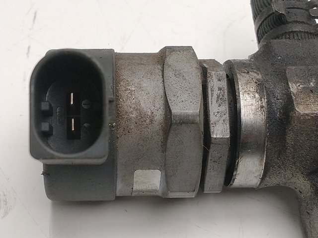 VAG 04L089B Rampa de combustible  comprar en Albacete