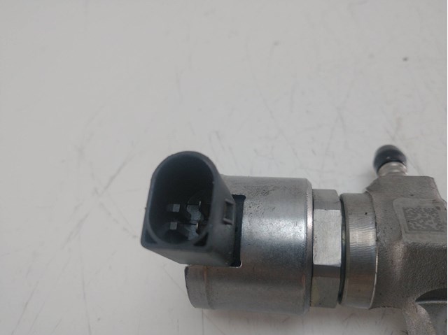 VAG 04L089G Rampa de combustible comprar Pamplona