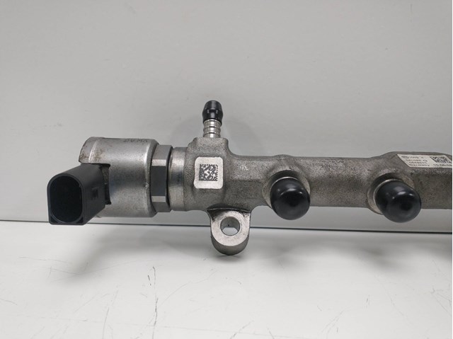 04L089G VAG Rampa de combustible  disponible Alicante