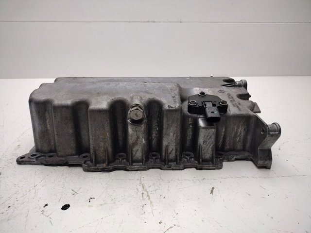 VAG 04L103603 Cárter de aceite del motor  en stock Salamanca