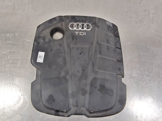 Tapa del motor decorativa Audi A4  (2015-2026)