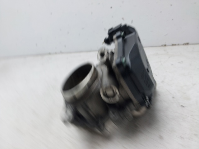 04L128063T VAG Cuerpo de mariposa completo  comprar en Oviedo